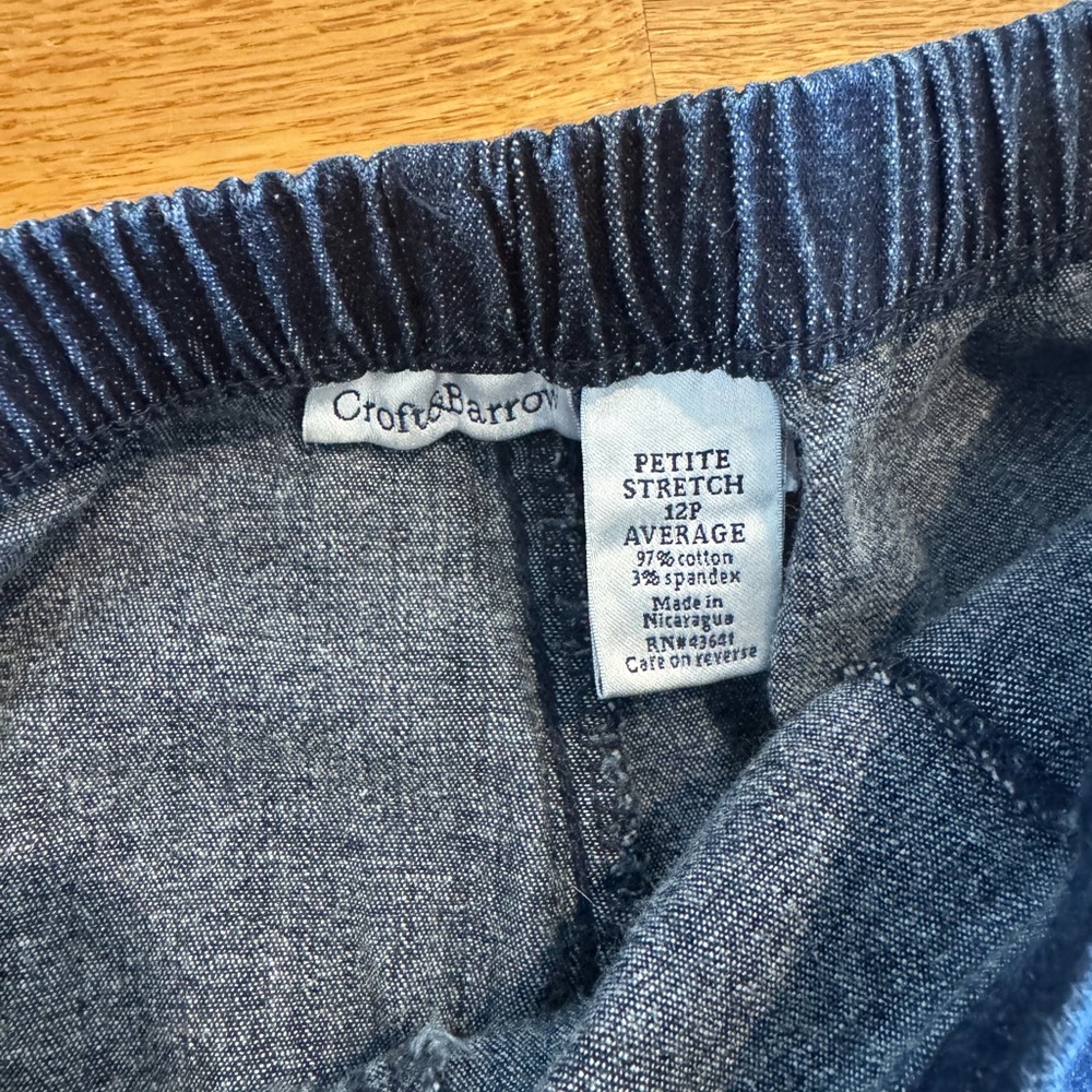 Croft & Barrow Women's Jeans - Picture 4 of 4